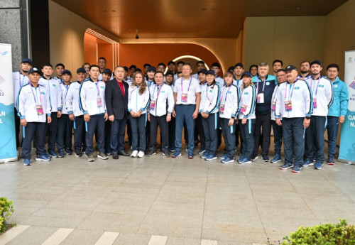 Фотография к новости: Министр туризма и спорта РК посетил атлетическую деревню в Ханчжоу