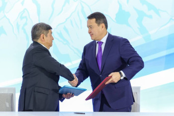 Фотография к новости: Амбициозная цель: документы на 65 миллионов долларов подписаны в Таразе