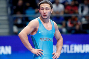 Фотография к новости: Пятикратный призёр чемпионатов мира по борьбе провалил ЧМ-2023 после скандала в Казахстане