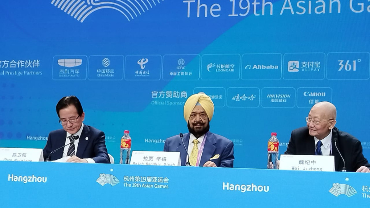 Альберт Ахметов