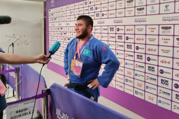 Фотография к новости: Плюс один вид спорта: как прошёл третий день Азиады для Казахстана