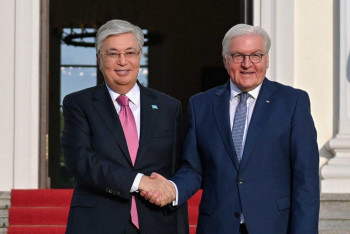 Фотография к новости: Касым-Жомарт Токаев встретился с президентом Германии