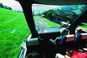 Поезда с панорамными окнами хотят запустить в ВКО