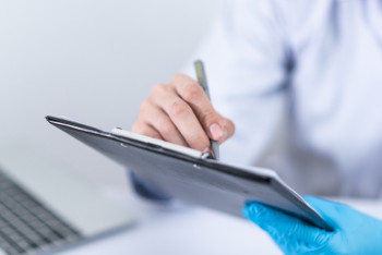 Фотография к новости: Жительница Актобе сходила на приём к врачу после своей смерти