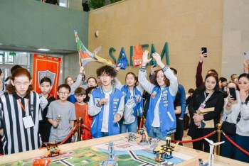 Минпросвещения приглашает школьников принять участие в чемпионате по робототехнике