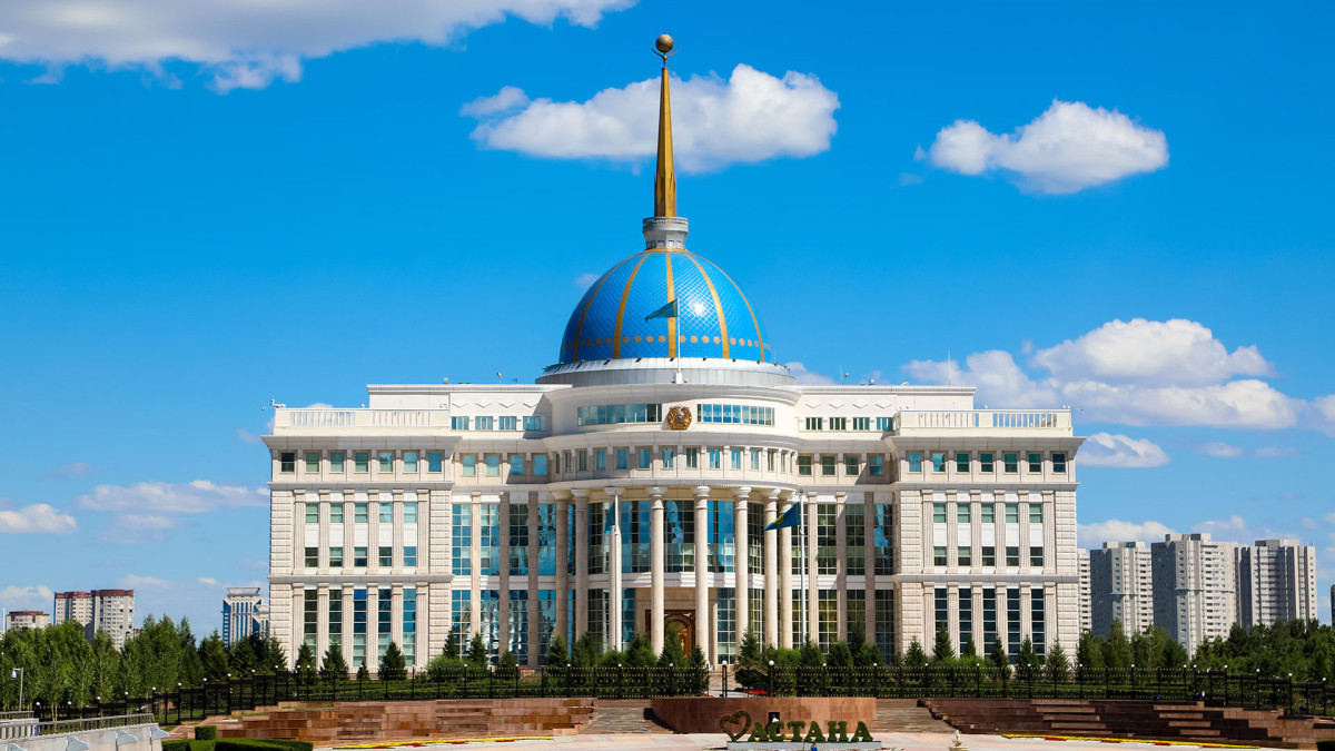 Токаев подписал Закон "Об общественном контроле"