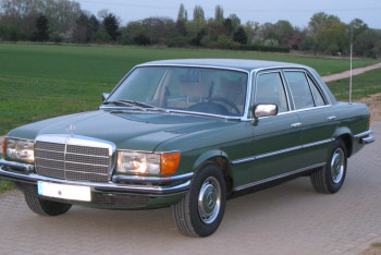 Актюбинец с помощью эвакуатора украл Mercedes-Benz