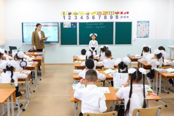 Фотография к новости: Обучившихся по грантам акимата выпускников трудоустроили в Астане