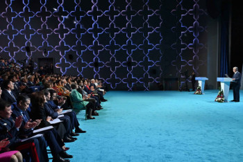 Разгулу чиновничьей фантазии нужно поставить заслон – Токаев о давлении на учителей