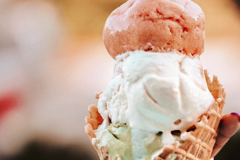 Казахстанцы стали есть больше мороженого отечественного производства