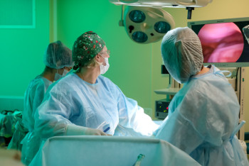 ЧП на эскалаторе в Караганде: врачи спасли руку пострадавшему мальчику