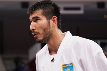 Фотография к новости: Двукратный чемпион из Казахстана выиграл медаль Азиады в Ханчжоу