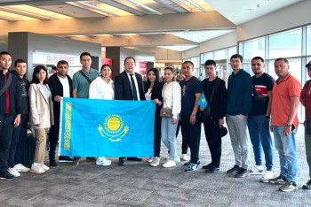 Самолёт из Тель-Авива с казахстанцами на борту приземлился в Алматы