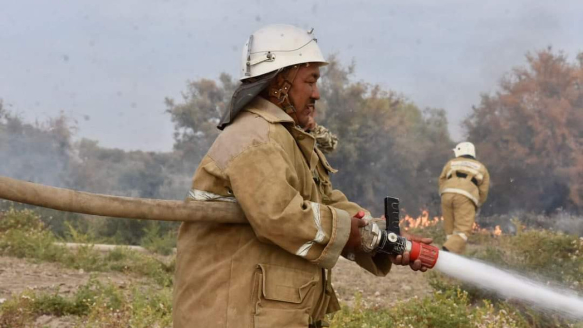 Старое оборудование и дефицит кадров: как готовятся к зиме экстренные службы в Кызылорде