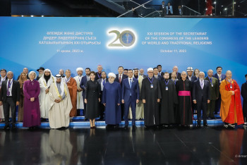 Фотография к новости: Кирпичик в архитектуру будущей безопасности - политолог о Съезде лидеров мировых религий