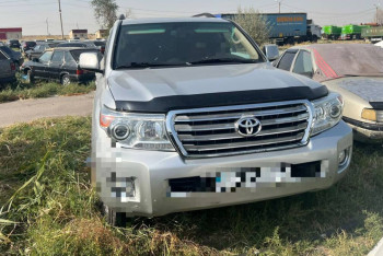 Автомобилиста с долгами на 8 млн тенге выявили полицейские Шымкента