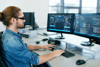 Фотография к новости: Финал американской студенческой IT-олимпиады пройдет в Астане