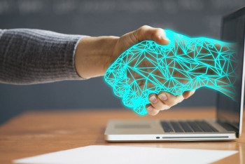 Фотография к новости: ИИ-грамотность введут во всех казахстанских вузах со следующего года