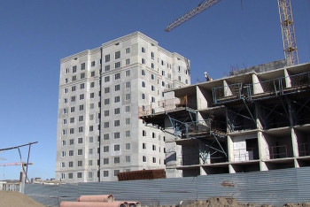 "Были зацеплены за один трос" - подробности падения альпинистов в Астане