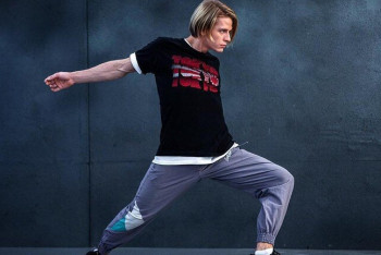 Фотография к новости: Победителя шоу "Танцы" задержали с марихуаной