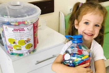 Фотография к новости: Пластиковые крышки спасают жизни: волонтёры Шымкента рассказали о важном проекте