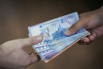 Мошенник сдавал несуществующие квартиры в Астане