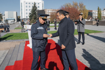 Фотография к новости: Спасателям области Абай вручили ключи от специализированной техники