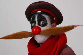 Умер актер шоу "Каламбур" Сергей Гладков