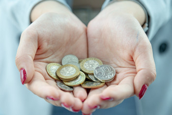 Фотография к новости: Соцвыплаты по утрате трудоспособности и потере кормильца повысятся в Казахстане