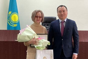 Фотография к новости: Просто хочу помогать людям - Как одна жительница Астаны решила проблемы целого района