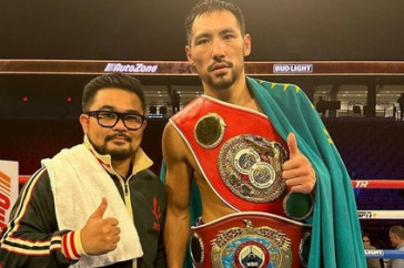 Фотография к новости: Тренер Жанибека Алимханулы раскрыл дальнейшие планы боксёра