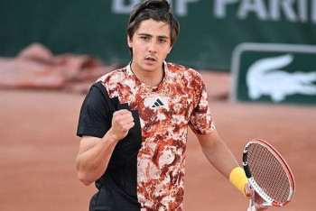 В России недовольны возможным получением Шевченко казахстанского паспорта