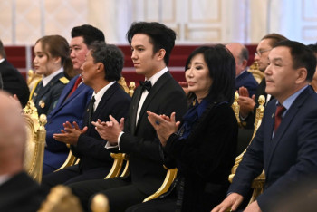 В Казахстане будут снова присваивать звания "Народный артист" и "Народный писатель"