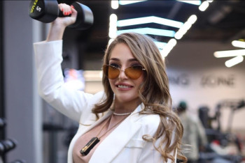 Фотография к новости: Самая сексуальная боксёрша страны обратилась к казахстанцам