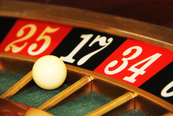 В Бурабае выявили казино, где работали 15 подростков