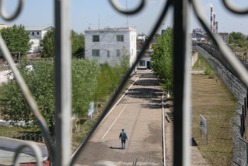Фотография к новости: Избиение врачей в Талгаре: одного из подозреваемых выпустили из-под стражи