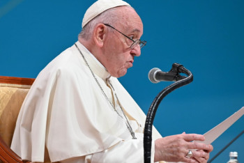 "Война – это всегда поражение". Папа Римский призвал прекратить огонь в секторе Газа