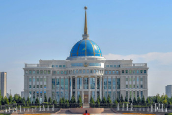 Поддержка предпринимательства, АПК и жильё: глава холдинга "Байтерек" отчитался Токаеву