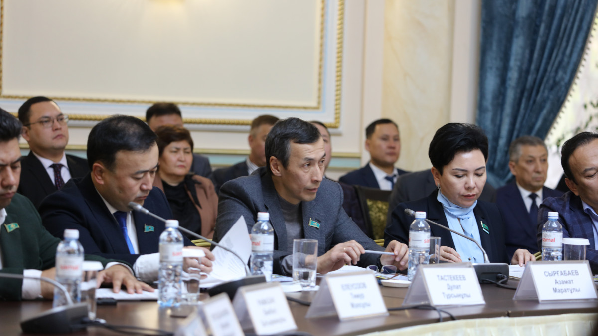 Комплексный план развития Алматинской агломерации до 2029 года согласовали депутаты маслихата Алматы