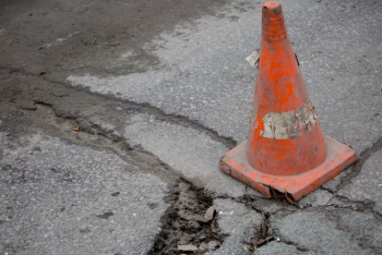 ГАЗель ушла под землю в Усть-Каменогорске