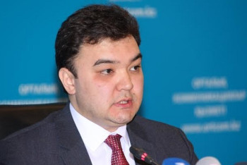 Осужденный на 10 лет экс-аким Кентау вышел из колонии через 1,5 года