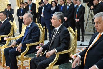 Фотография к новости: Тюркский мир может занять достойное место во всей Евразии - политологи