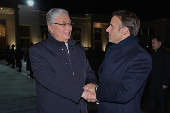 Фотография к новости: Астана — Париж: Телерадиокомплекс Президента РК выпустил новый документальный фильм