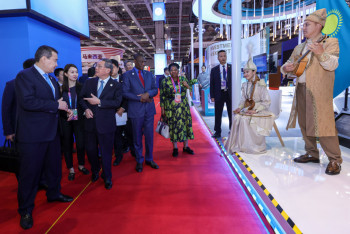 Фотография к новости: Верблюжье молоко и новые возможности: что показал Казахстан на выставке в Шанхае