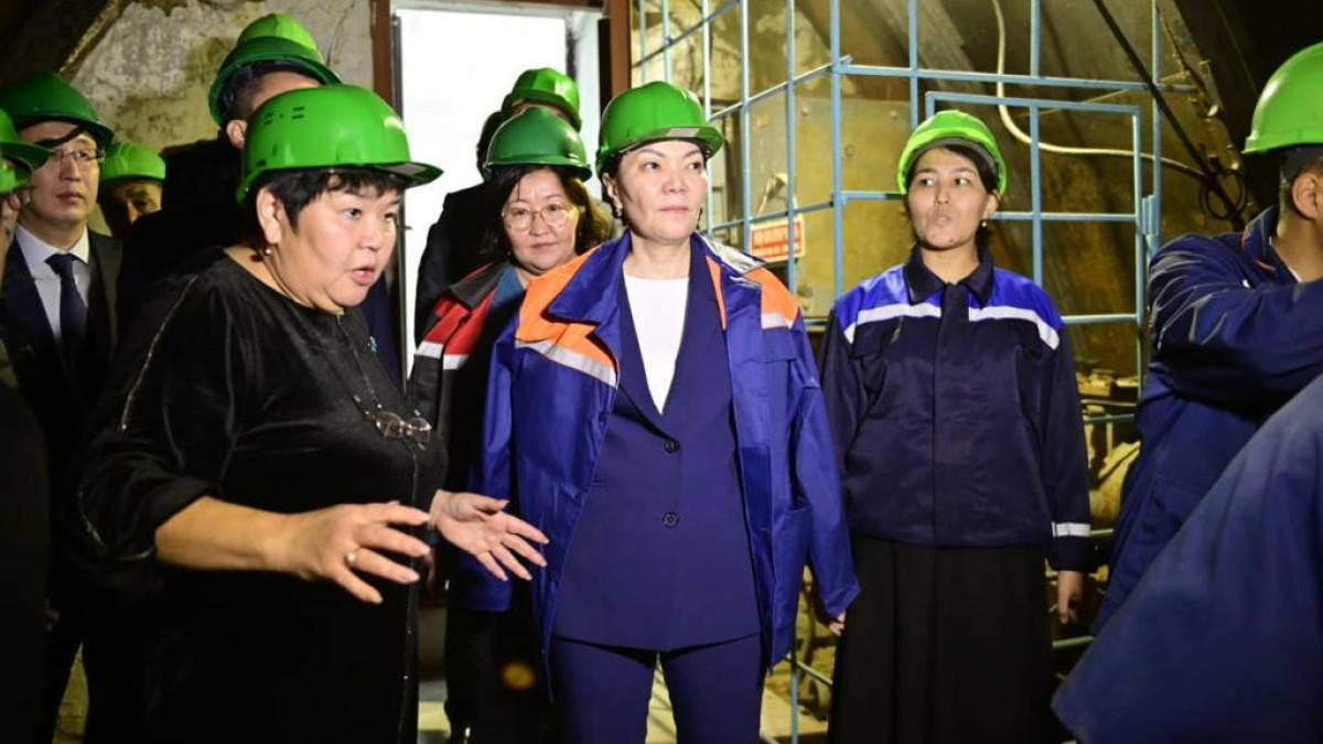 О новых мерах соцзащиты рассказала работникам предприятий ВКО глава Минтруда