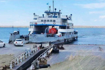 Фотография к новости: Двое рыбаков перевернулись на резиновой лодке в ВКО