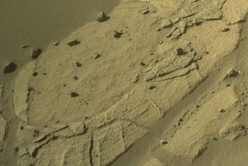 Марсоход обнаружил на Марсе странные скальные образования