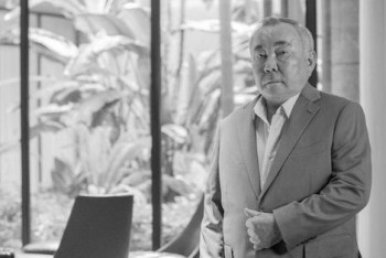 Умер Болат Назарбаев