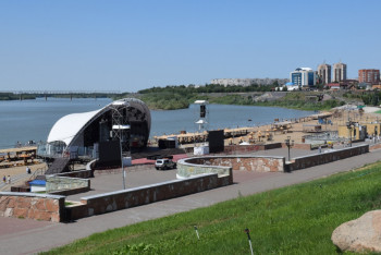 Фотография к новости: Гонорары звёзд, выступающих на госпраздниках, назвали в акимате Павлодара