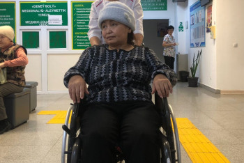 Фотография к новости: Уступи дорогу: больше года пострадавшие в ДТП астанчане не могут наказать виновника аварии